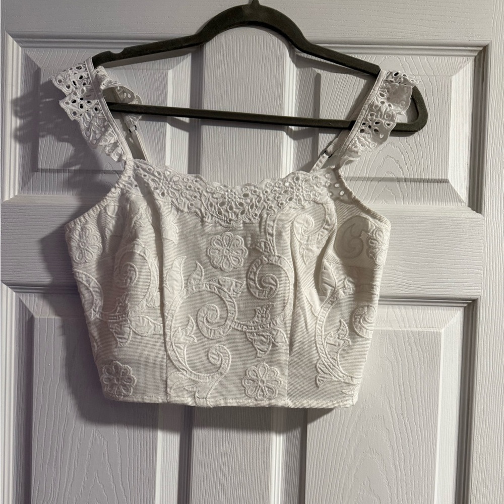 Abercrombie & Fitch White Embroidered Cropped Tank